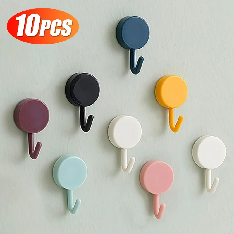 Kitchen Gadgets Needed - Fortos utensilios de cocina, sin necesidad
