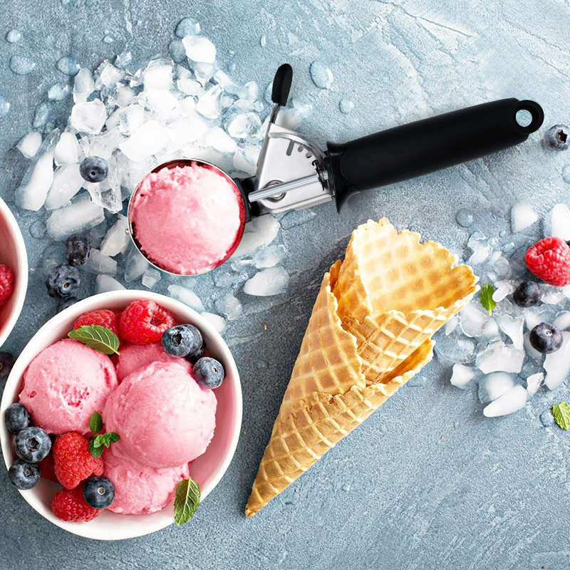Cucharón de helado de acero in - Kitchen Gadgets Needed reseña y precio